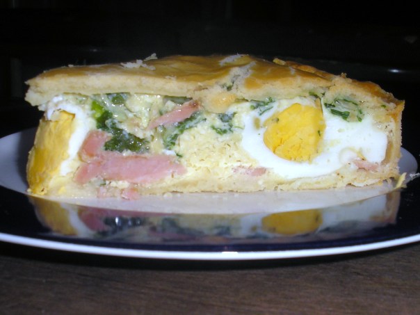 Egg and bacon pie